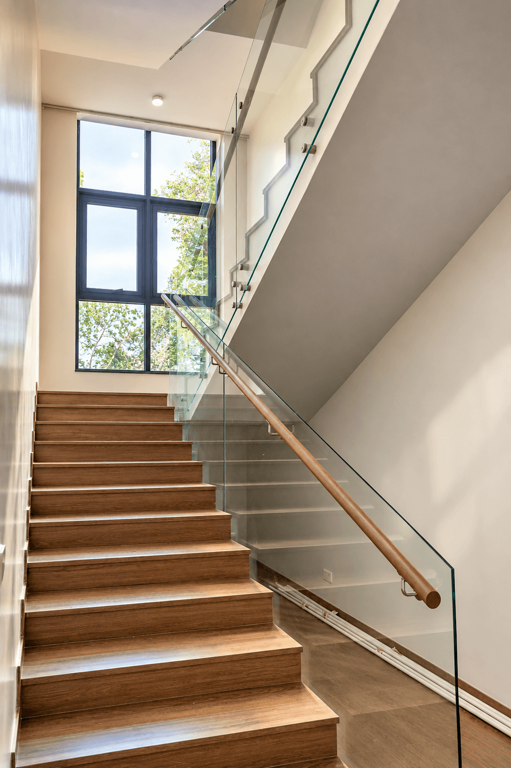 Flooring & Tiling Services